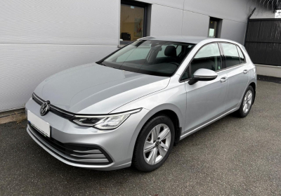 Volkswagen Golf 1.5 E-TSi 130CV Life DSG