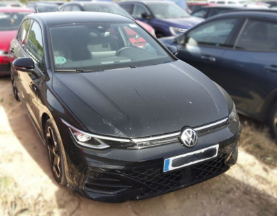 Volkswagen Golf 2,0 TDI 150CV DSG R-line