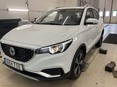 MG ZS 44,5kWh Luxury 143cv